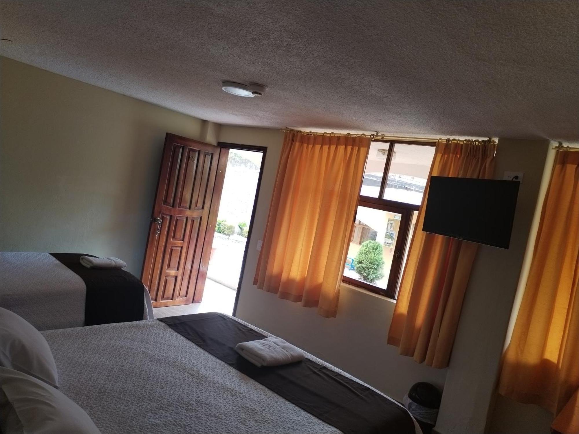 Hotel Villa Santa Clara بانيوس المظهر الخارجي الصورة